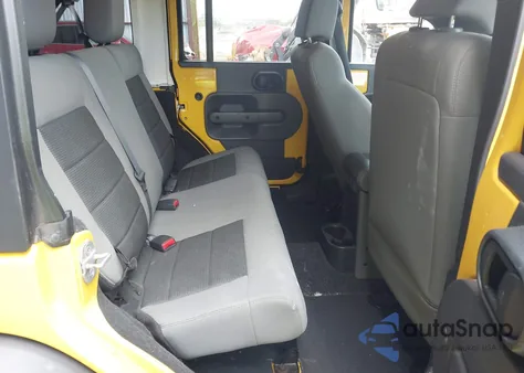 2008 Jeep Wrangler Unlimited X из США, поврежденный, VIN 1J4GA39158L566085